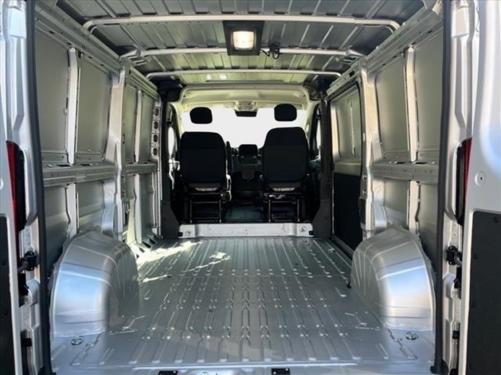 New 2025 RAM ProMaster 2500 w/ Quick Order Package 22G SLT FWD image 18