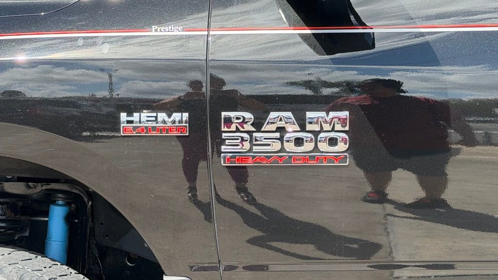 Used 2018 RAM 3500 SLT w/ Snow Chief Group image 24