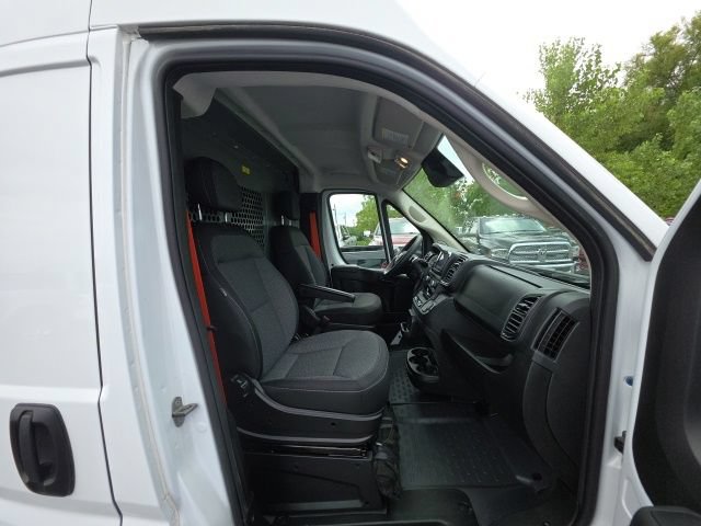Used 2025 RAM ProMaster 3500 FWD image 16
