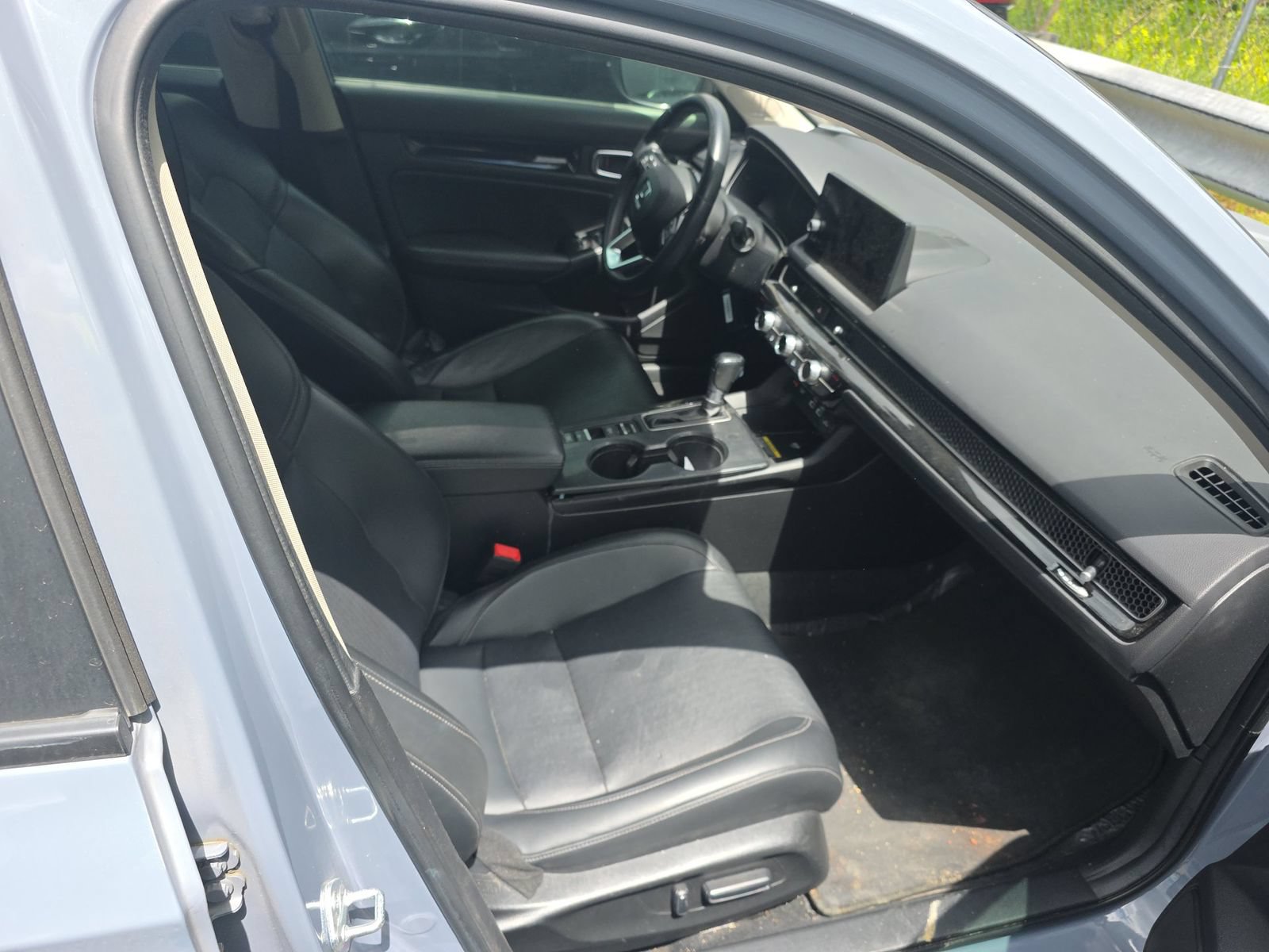 Used 2022 Honda Civic Touring image 7