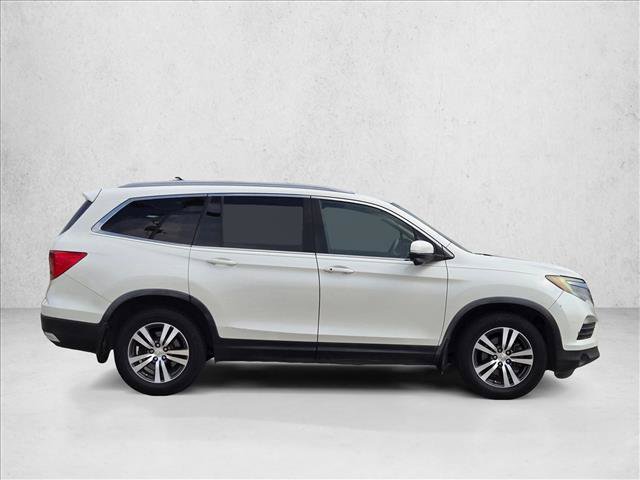 Used 2016 Honda Pilot EX image 4
