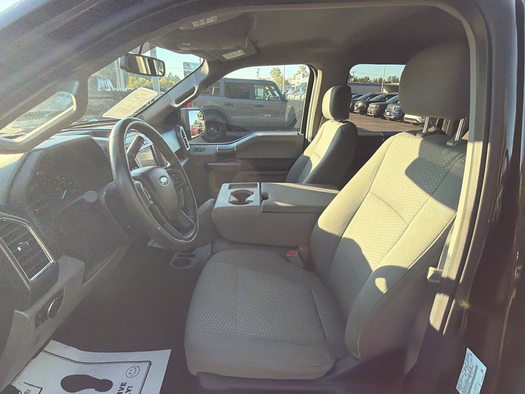 Used 2017 Ford F150 XLT w/ Equipment Group 302A Luxury RWD image 22