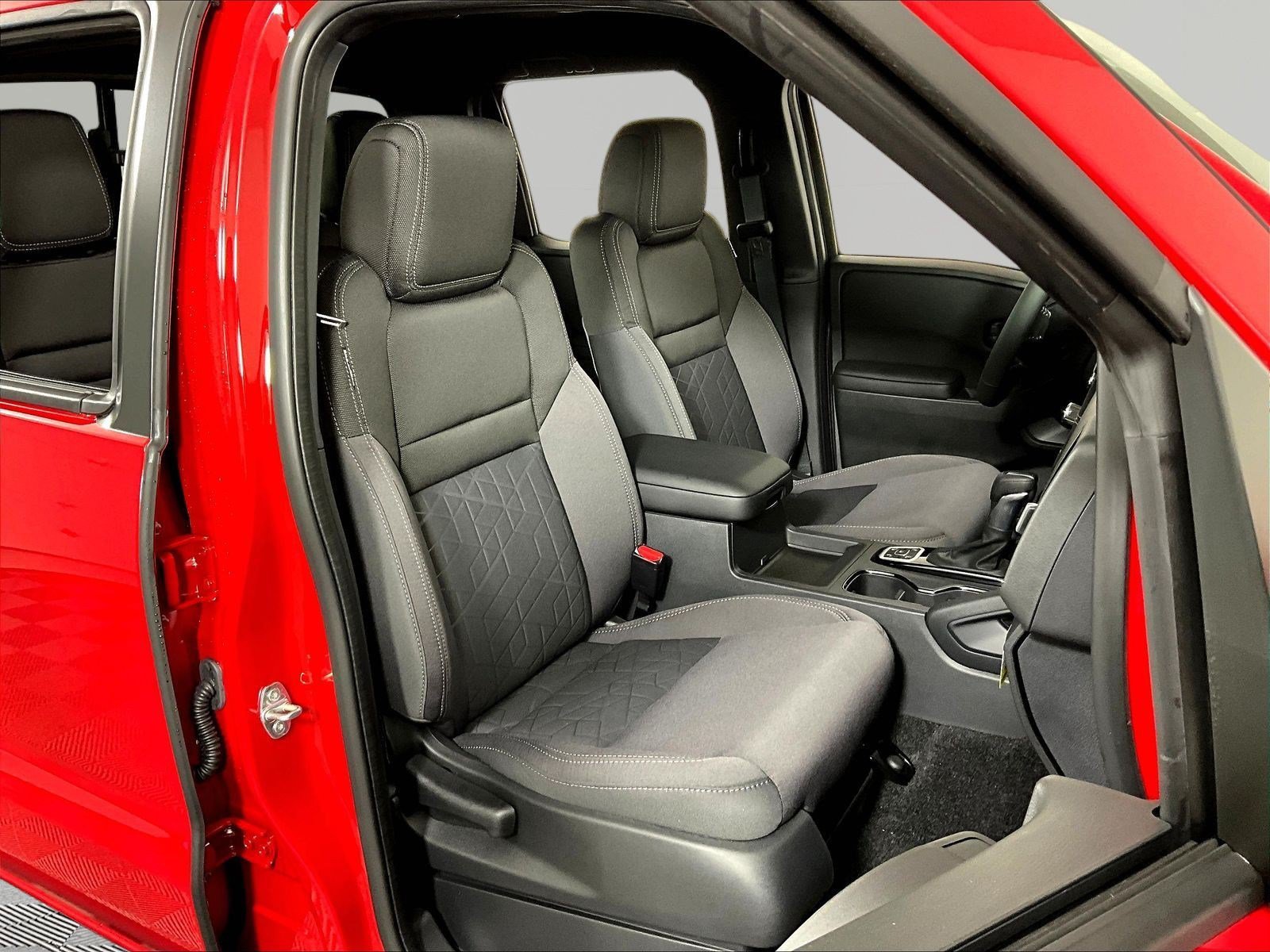 New 2027 Nissan Frontier SV w/ SV Convenience Package AWD/4WD image 18