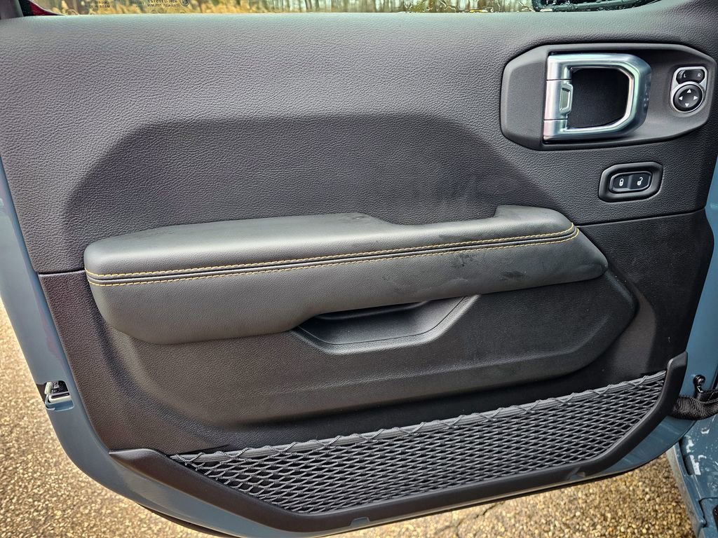 New 2026 Jeep Gladiator Sahara image 10