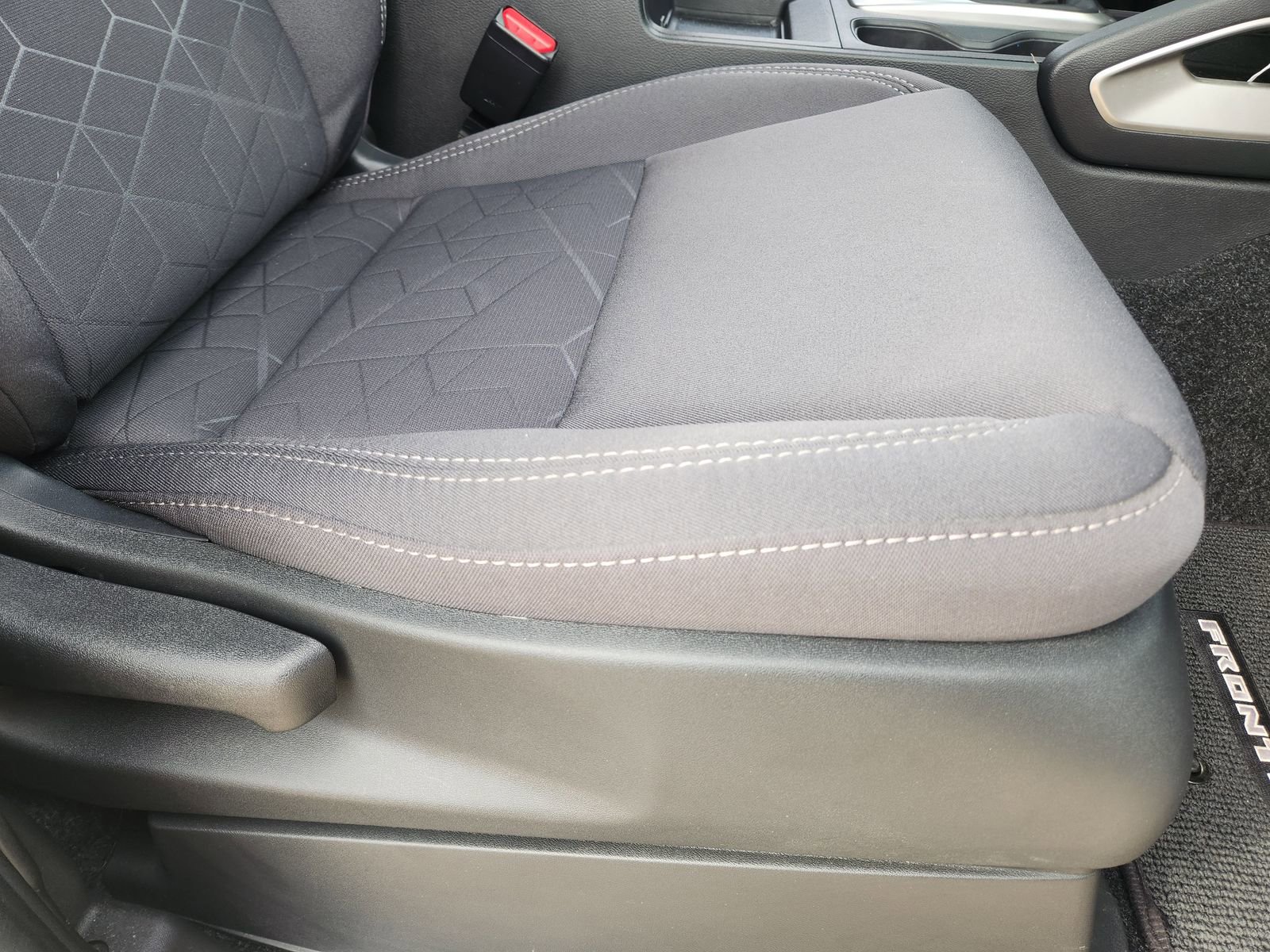 Used 2025 Nissan Frontier SV w/ SV Convenience Package image 27