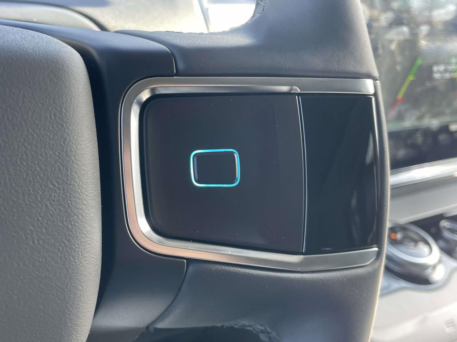 New 2026 Ford Expedition Active image 17