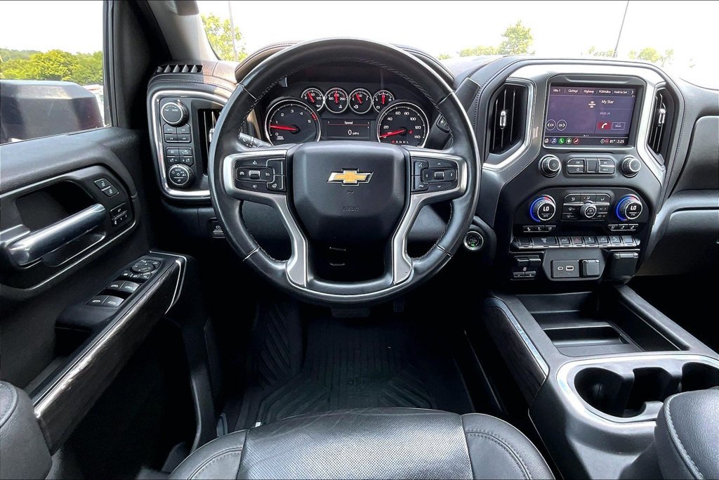 Used 2023 Chevrolet Silverado 2500 LTZ AWD/4WD image 11