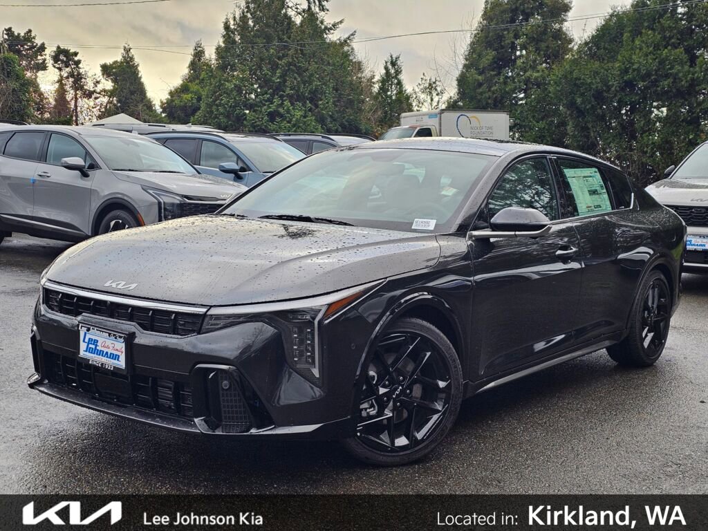 New 2025 Kia K4 GT-Line Turbo