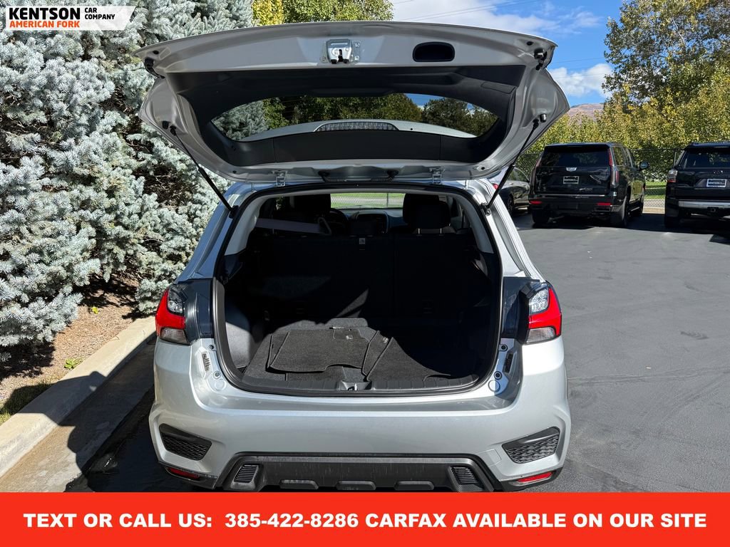 Used 2025 Mitsubishi Outlander Sport AWD image 29