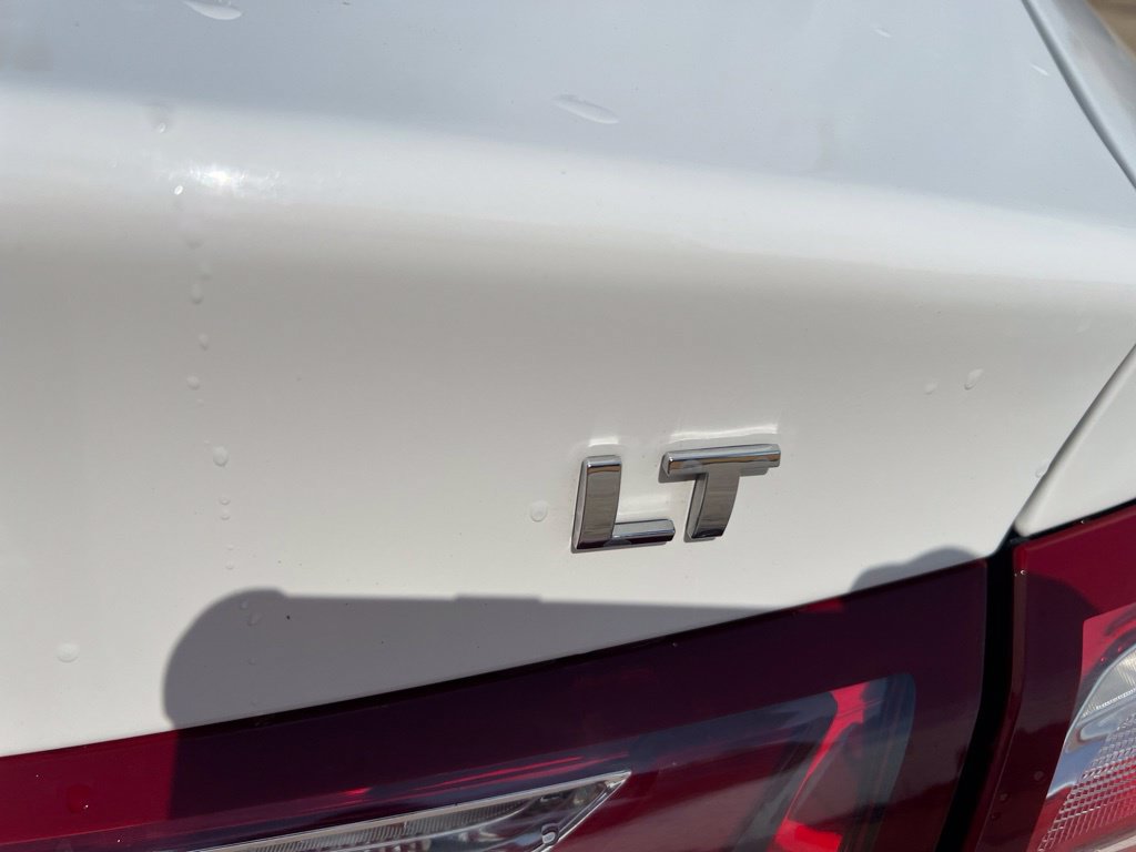 Used 2024 Chevrolet Malibu LT FWD image 33