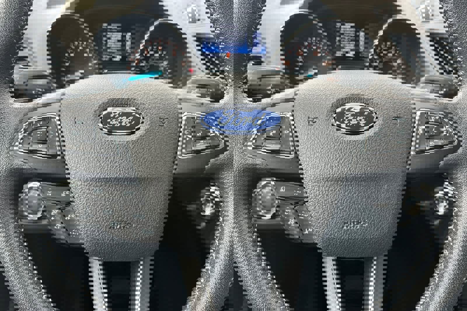 Certified 2019 Ford Escape SEL image 23