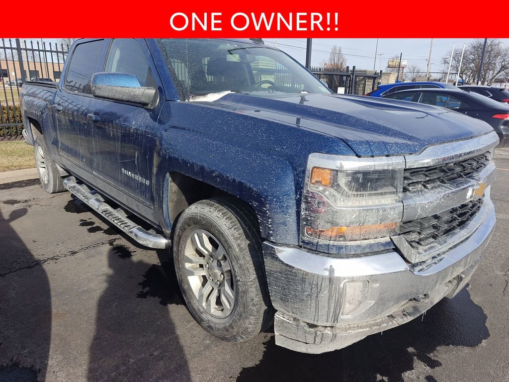 Used 2018 Chevrolet Silverado 1500 LT w/ All Star Edition image 3