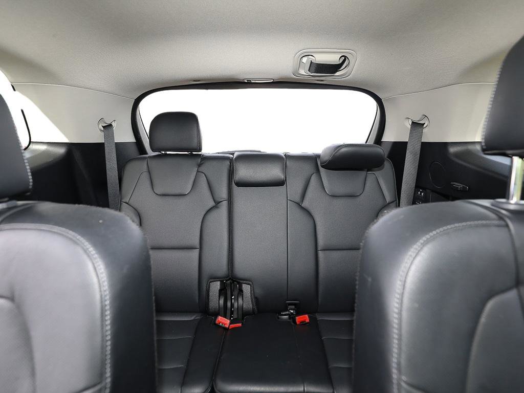 Used 2023 Kia Telluride EX w/ EX Captain's Chair Package AWD/4WD image 24