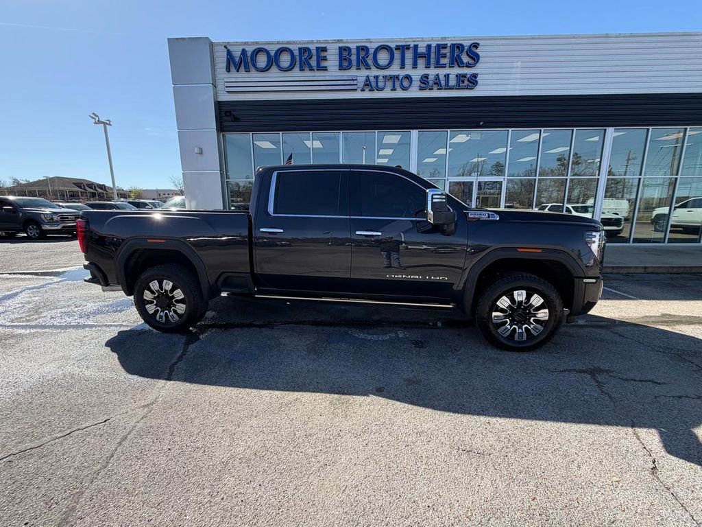 Used 2024 GMC Sierra 2500 Denali w/ Denali Reserve Package image 1