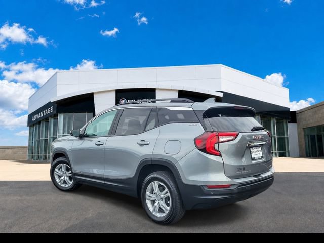 Certified 2024 GMC Terrain SLE w/ Driver Convenience Package AWD/4WD image 8