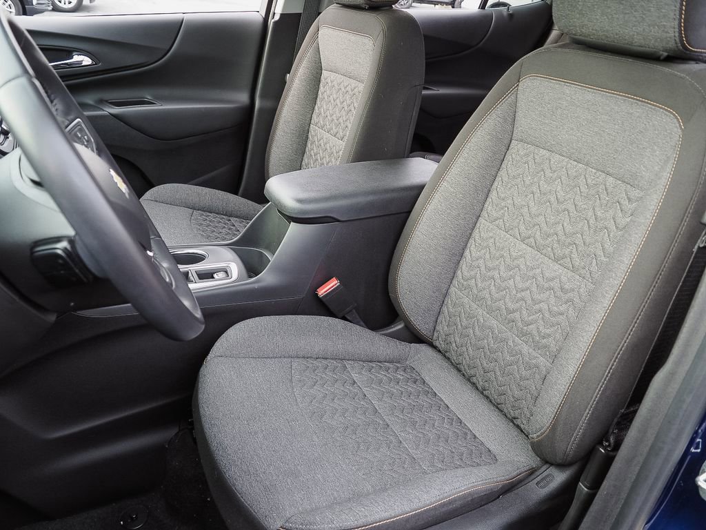 Used 2022 Chevrolet Equinox LT image 24