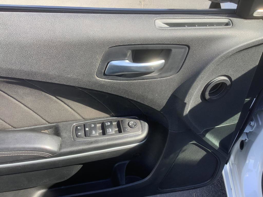 Used 2023 Dodge Charger SXT image 10