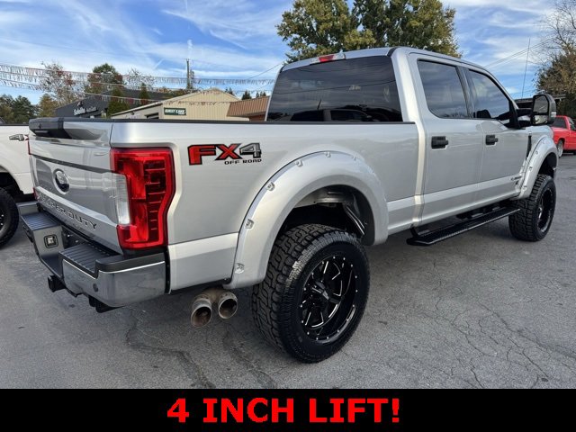 Used 2019 Ford F250 XLT w/ XLT Value Package image 2
