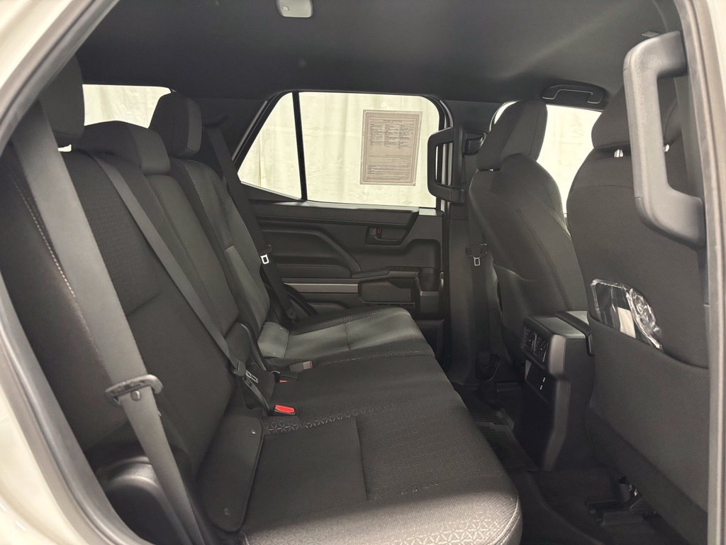 Used 2026 Toyota 4Runner SR5 AWD/4WD image 53