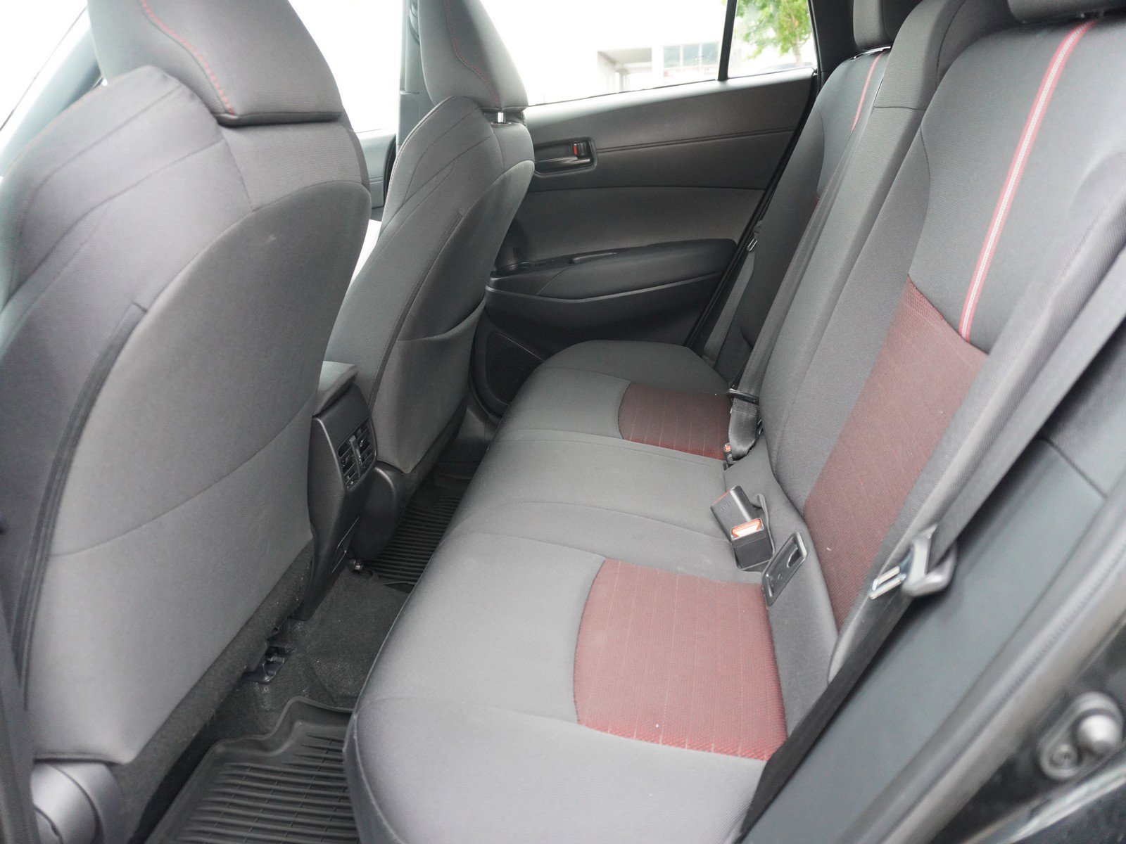 Used 2025 Toyota Corolla Cross AWD Hybrid image 13