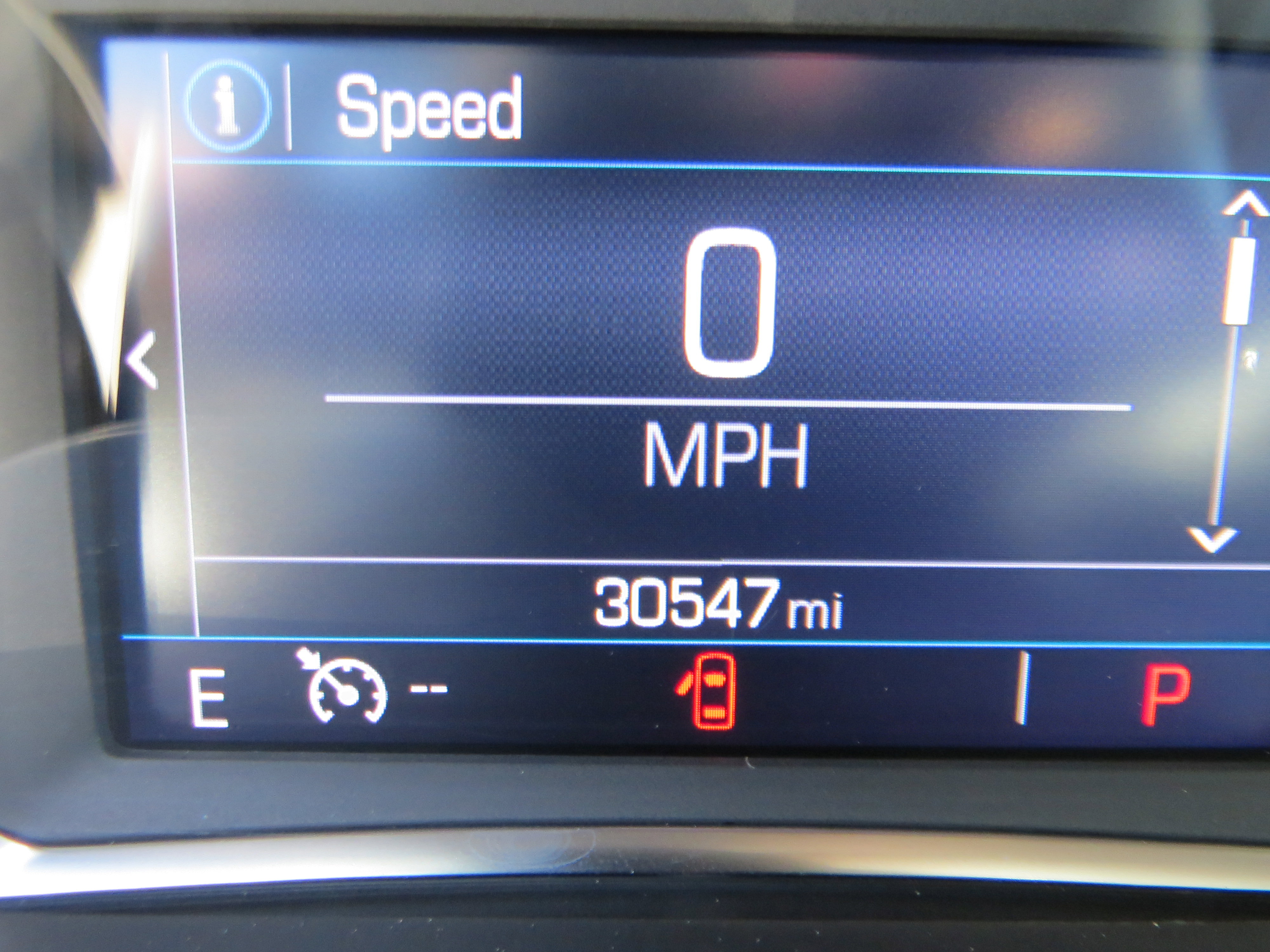 Used 2023 GMC Acadia SLE FWD image 24