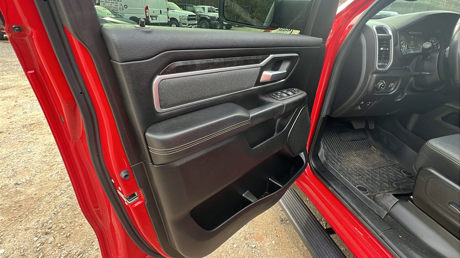 Used 2022 RAM 1500 Big Horn image 13