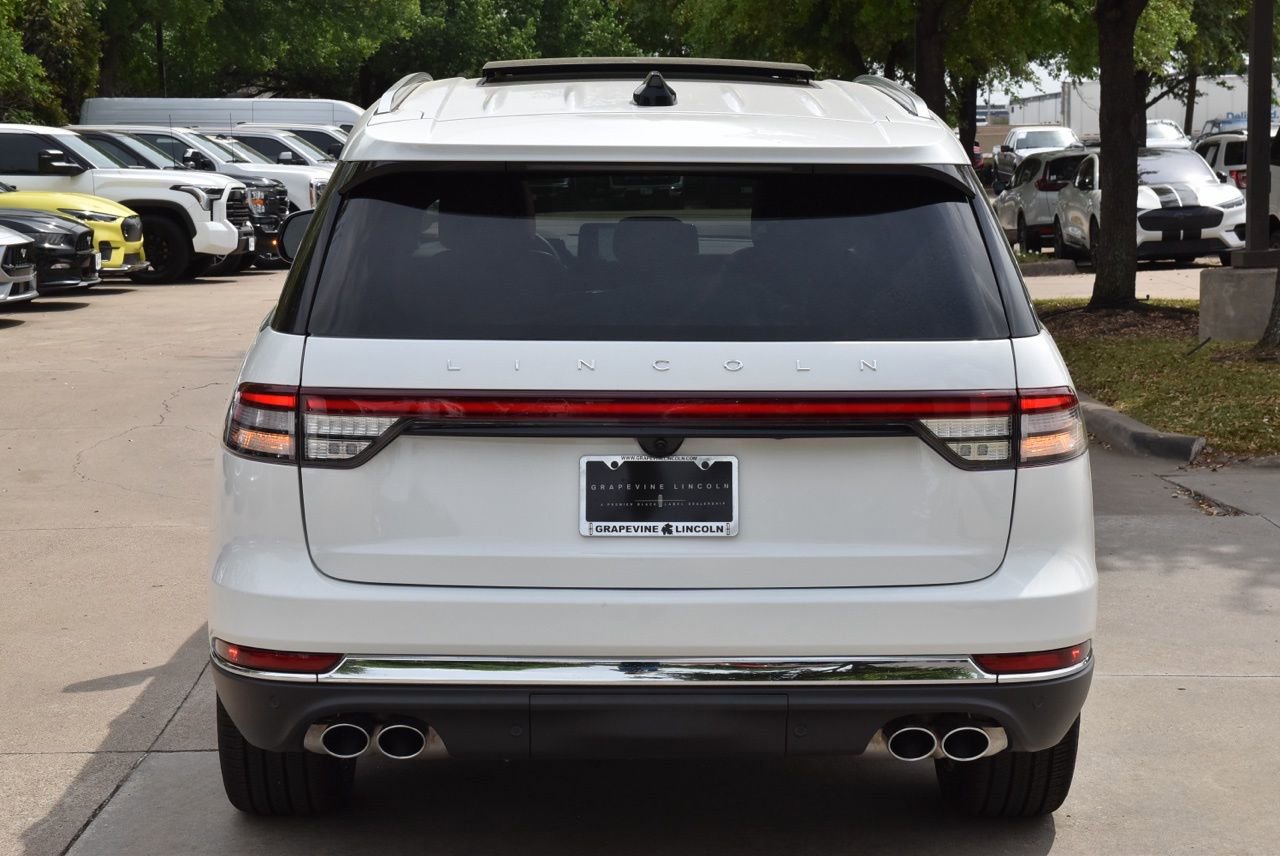 New 2026 Lincoln Aviator Reserve AWD/4WD image 8