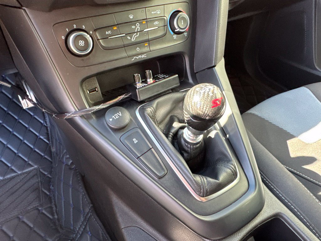 Used 2018 Ford Focus ST FWD image 21