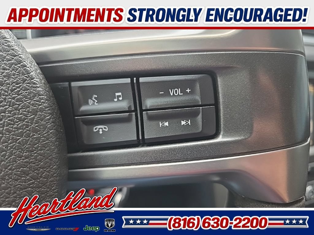 Used 2013 Ford Mustang Shelby GT500 RWD image 51
