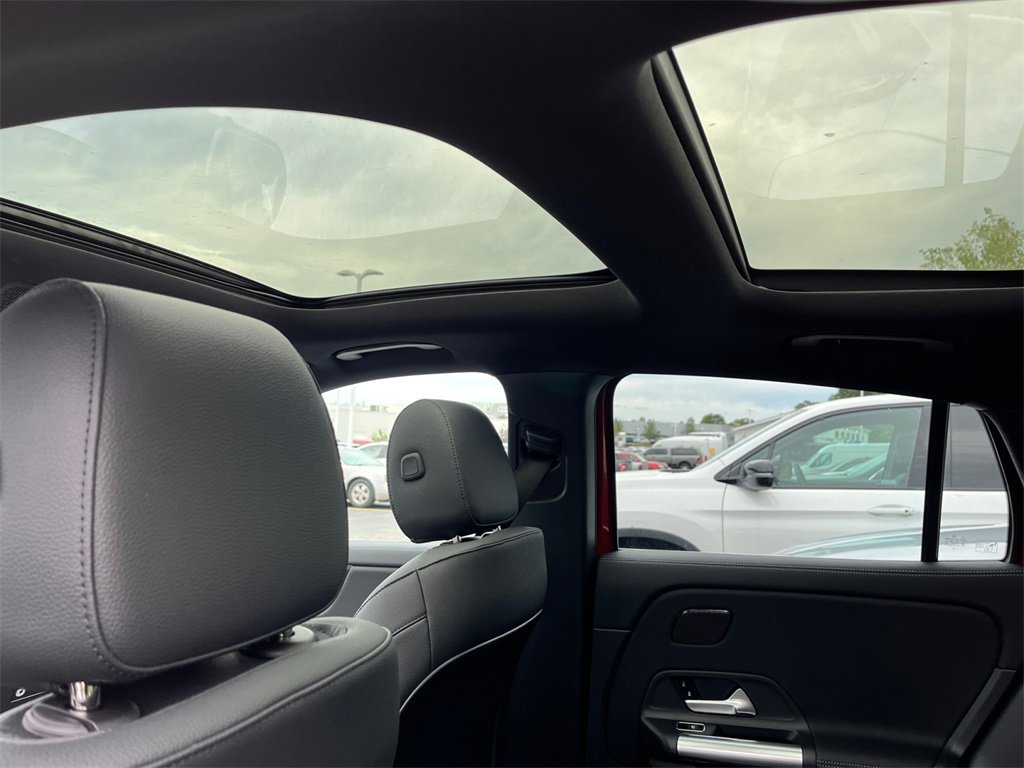 New 2026 Mercedes-Benz GLA 250 GLA 250 image 10