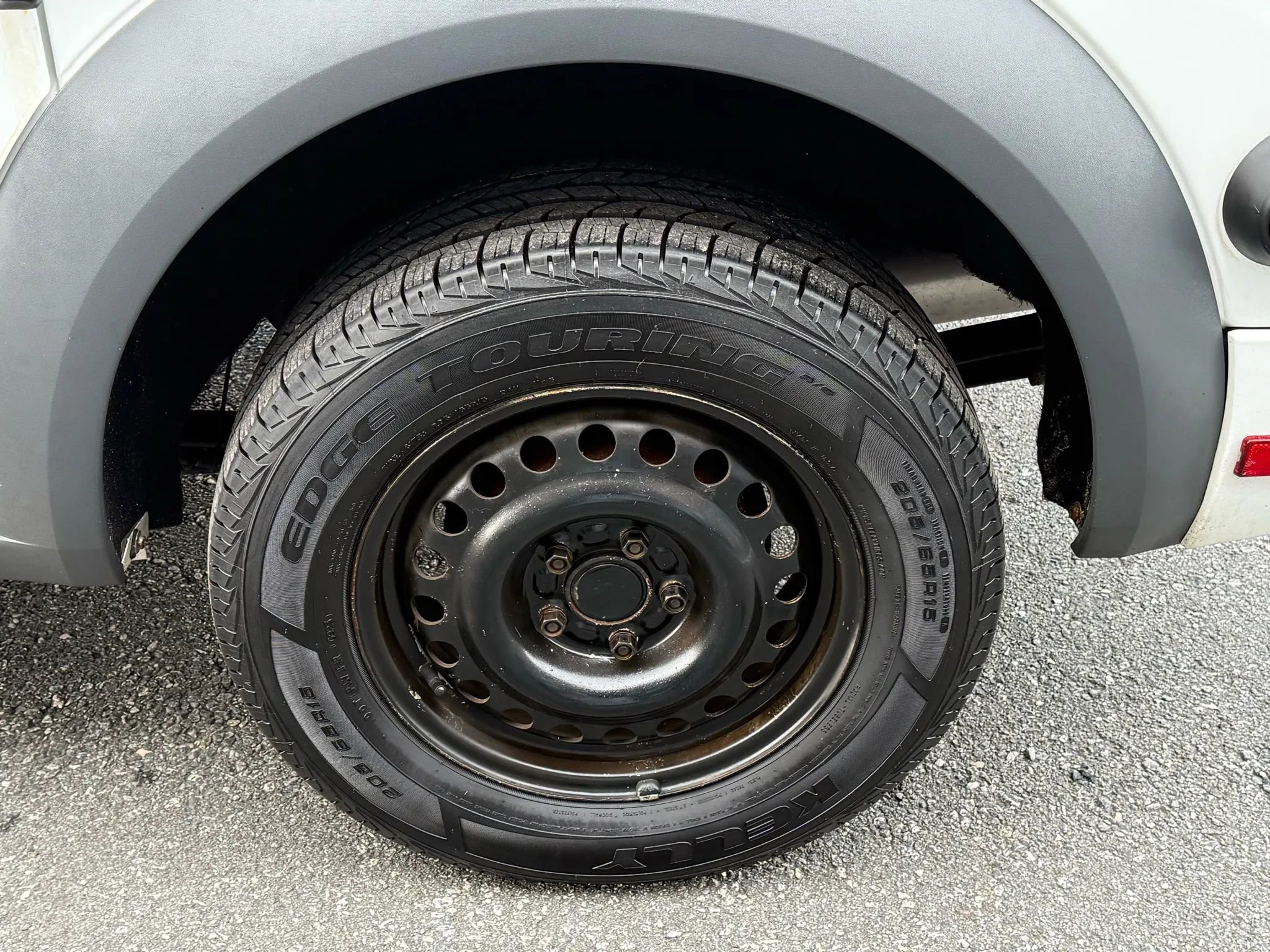 Used 2013 Ford Transit Connect XLT image 5