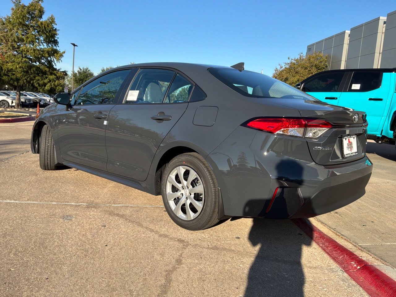 New 2027 Toyota Corolla LE FWD image 7