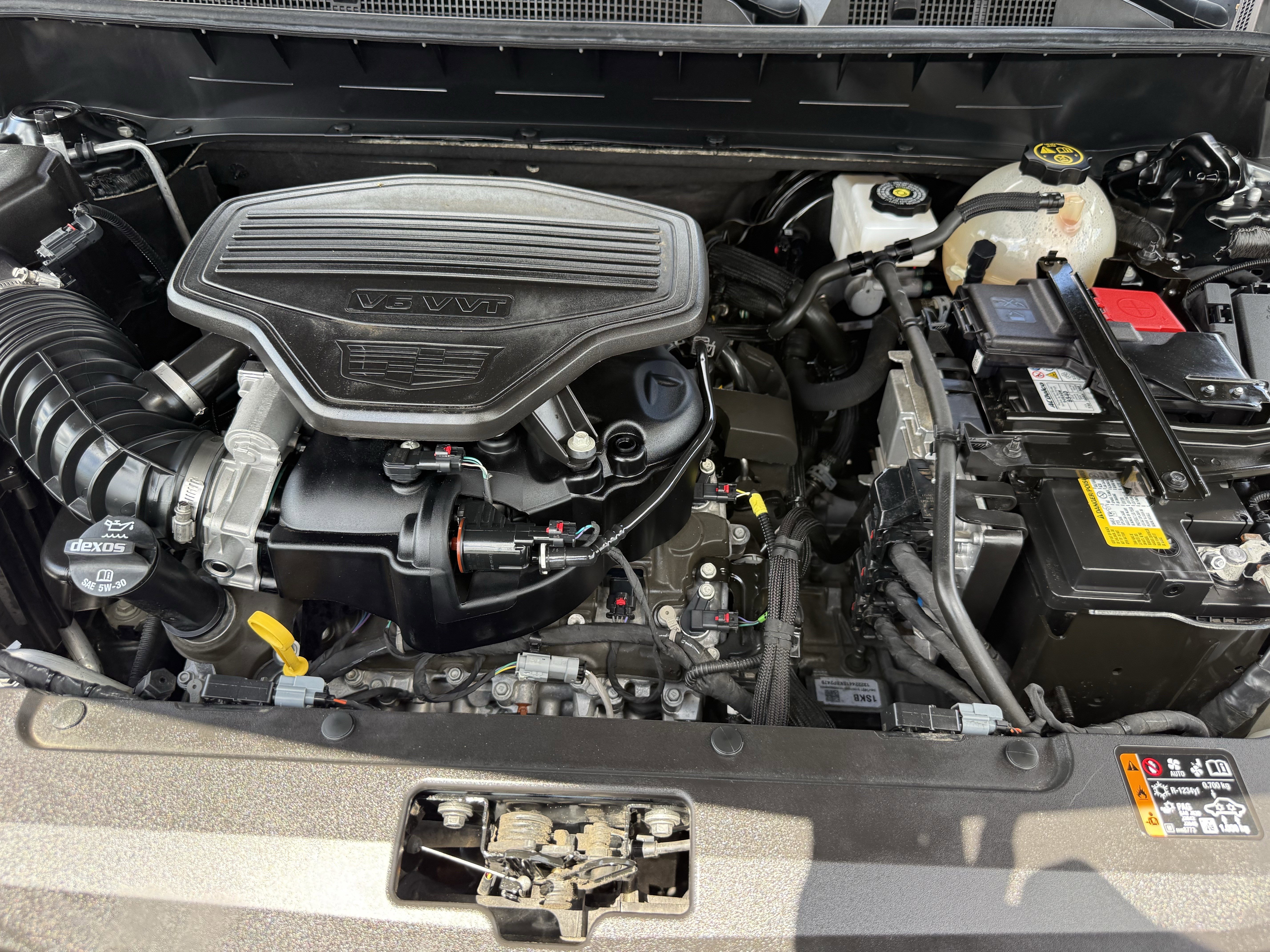 Used 2023 Cadillac XT6 Sport AWD/4WD image 35