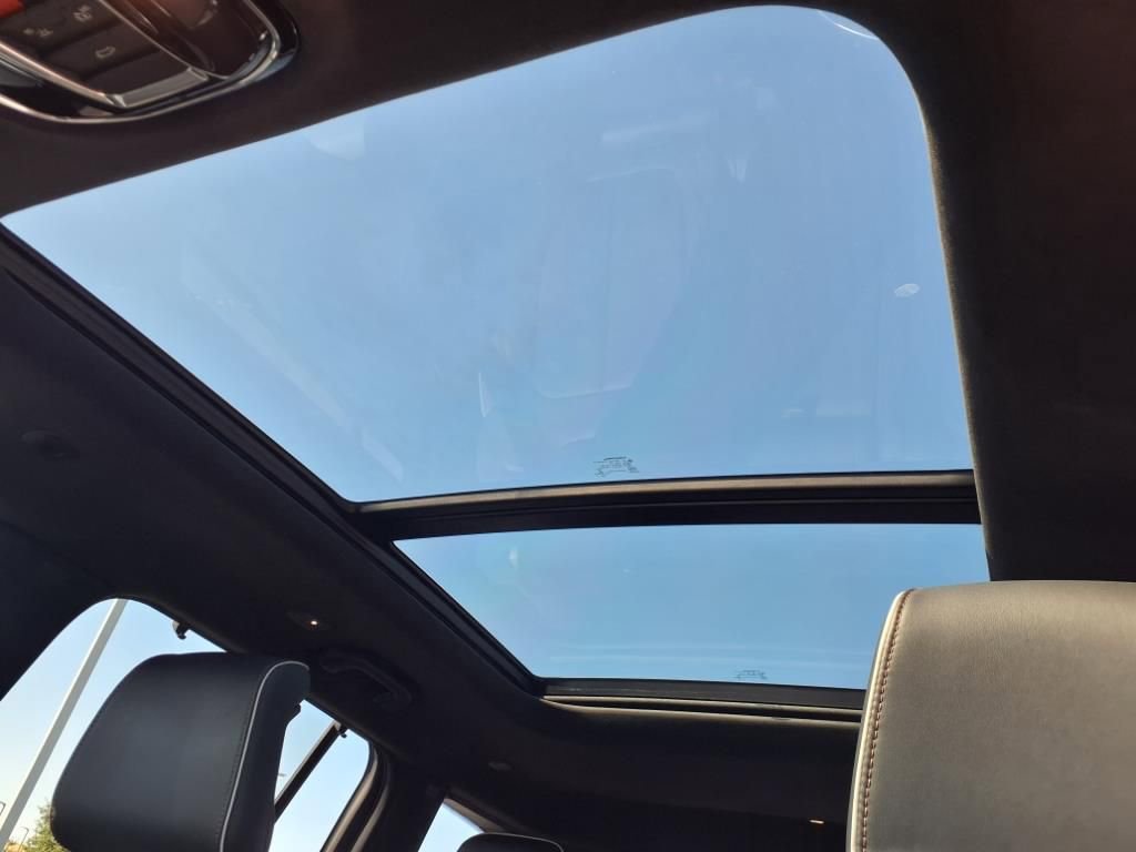 Used 2022 Jeep Grand Cherokee Summit image 24