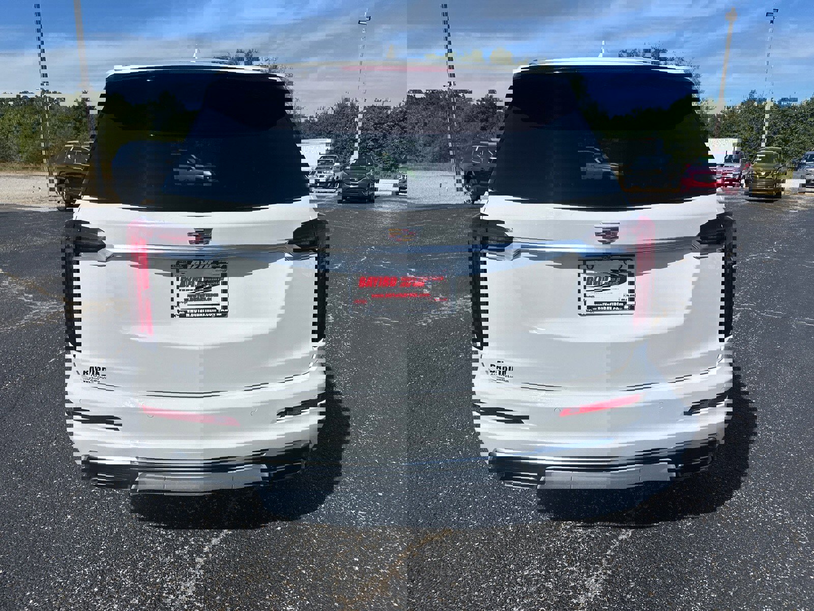 Used 2022 Cadillac XT6 Premium Luxury image 7