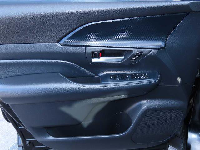 Used 2024 Toyota Grand Highlander Hybrid MAX Platinum image 16