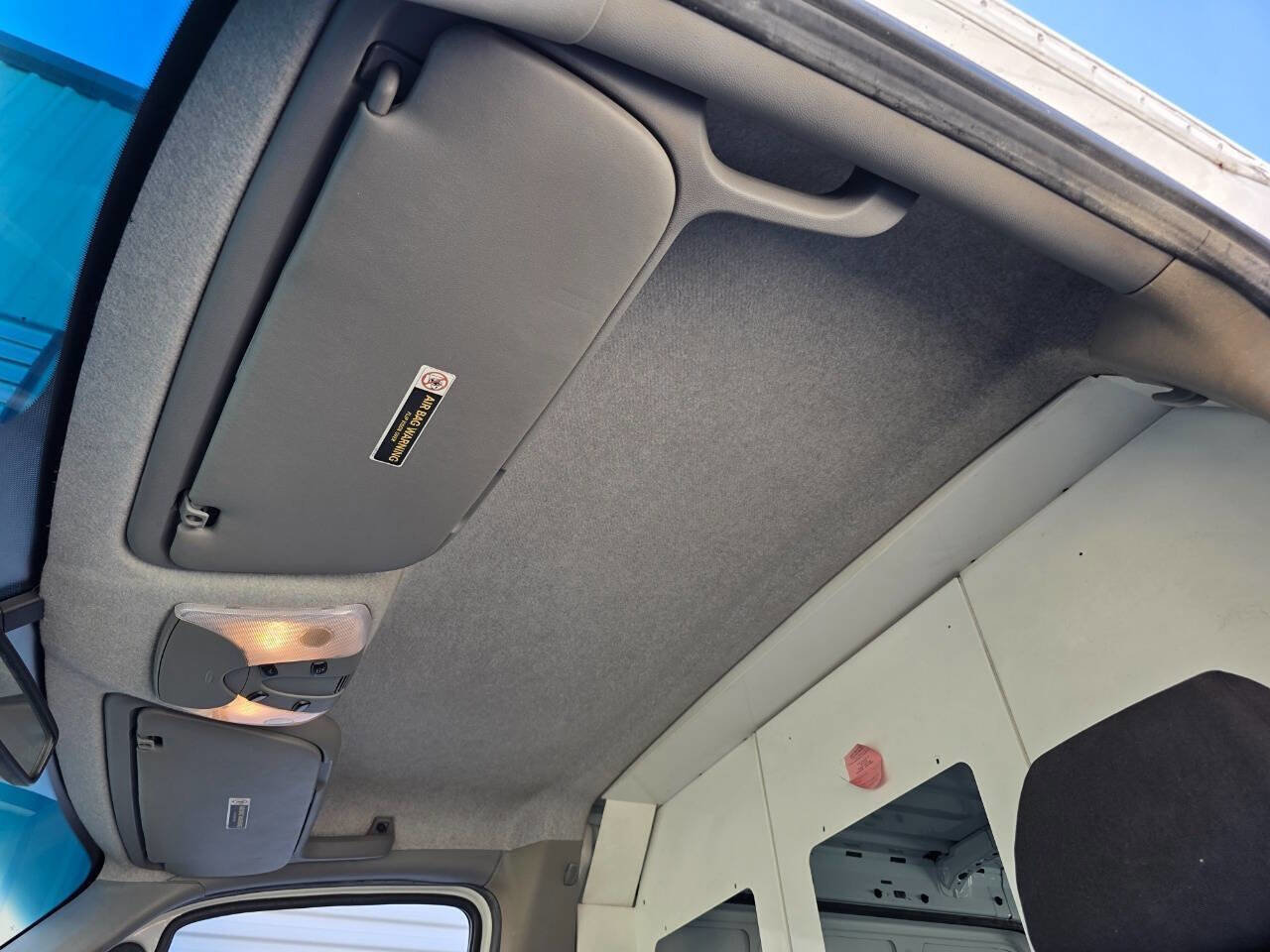 Used 2016 Mercedes-Benz Sprinter 2500 image 21