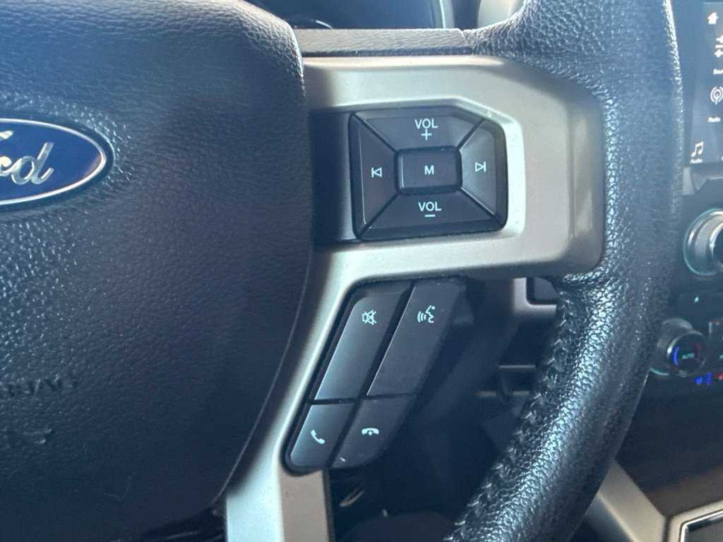 Used 2016 Ford F150 Lariat w/ Equipment Group 502A Luxury AWD/4WD image 19