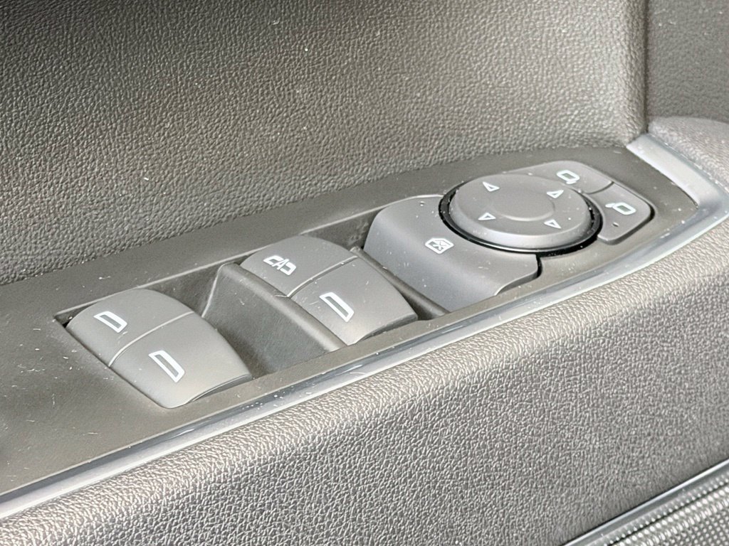 Used 2025 GMC Sierra 1500 Elevation AWD/4WD image 13