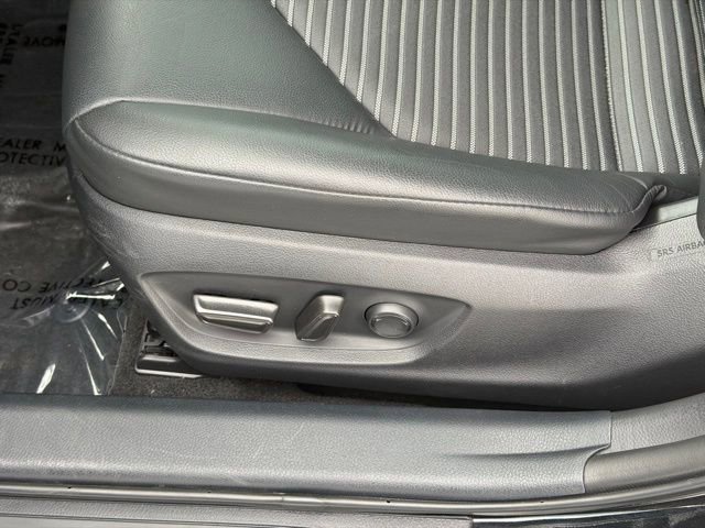 Certified 2023 Toyota Camry SE FWD image 25
