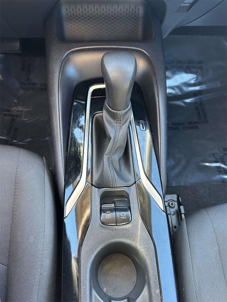 Used 2022 Toyota Corolla LE image 17