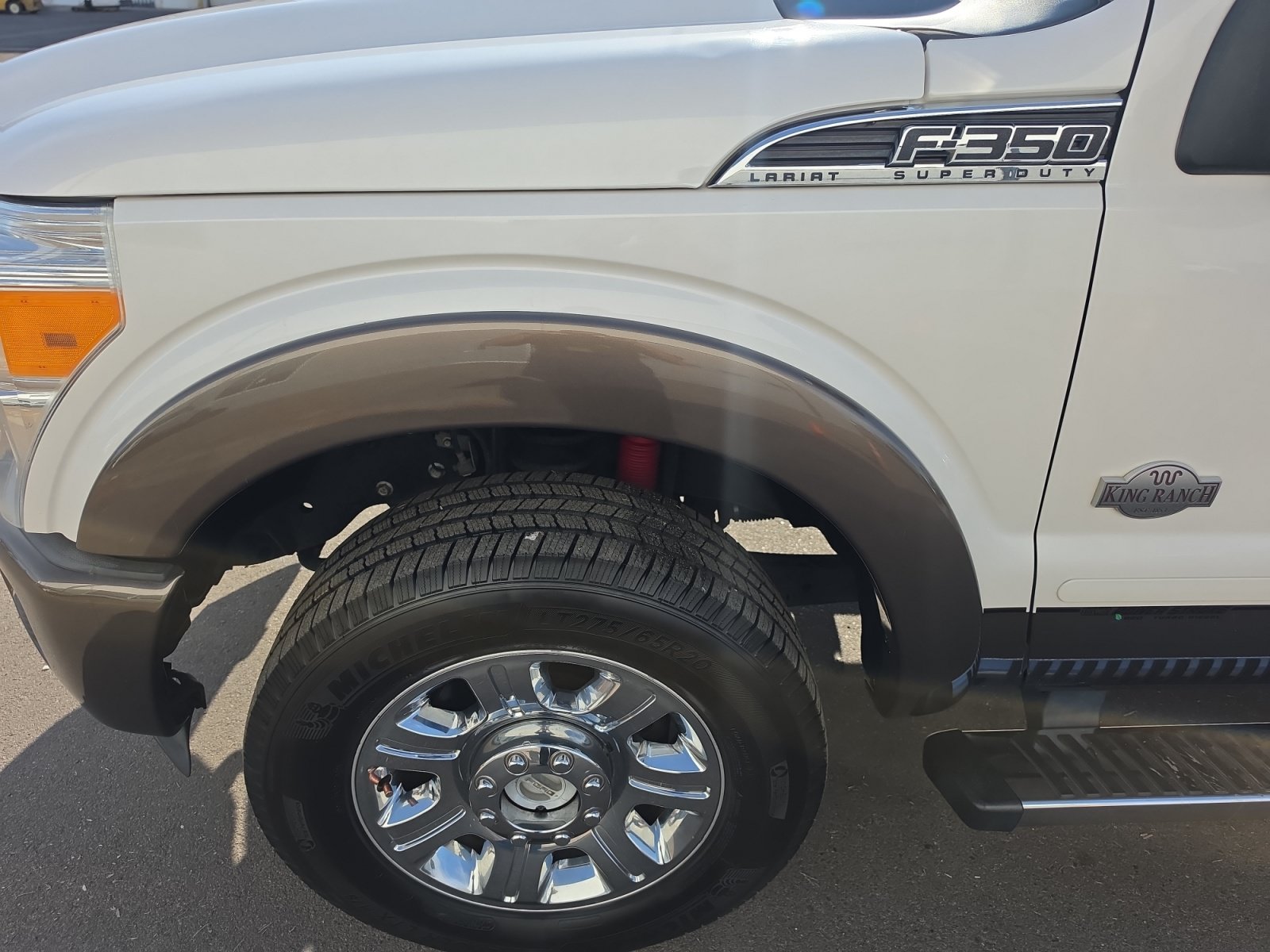 Used 2016 Ford F350 King Ranch w/ FX4 Off-Road Package AWD/4WD image 9
