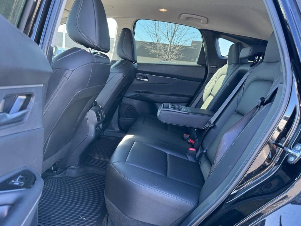 Used 2025 Nissan Murano SV AWD/4WD image 9