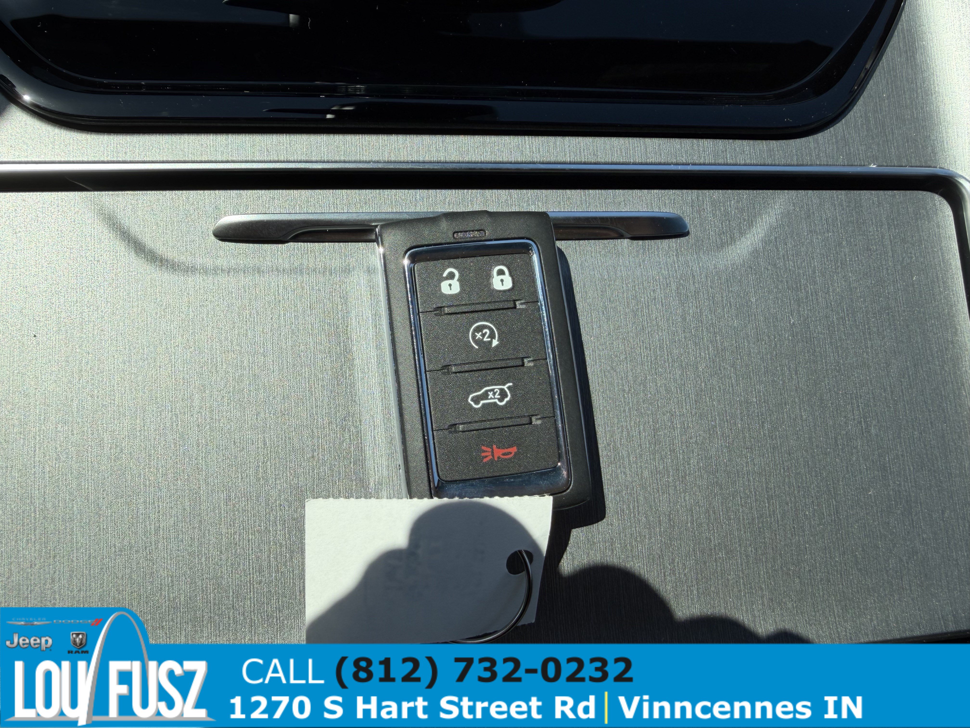 New 2026 Jeep Grand Wagoneer L 4WD w/ Premium Group I image 25
