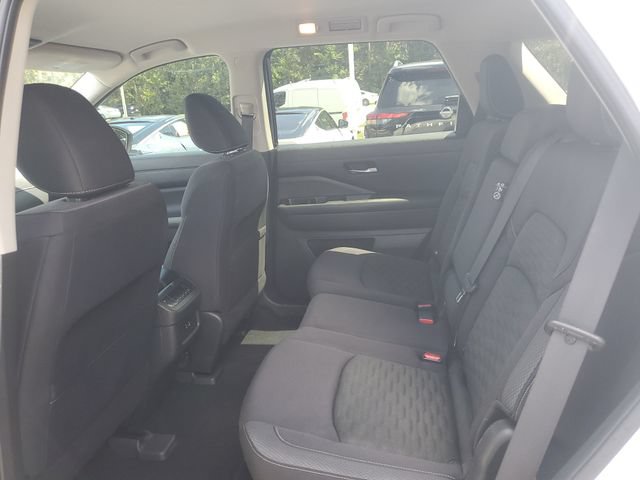 Used 2022 Nissan Pathfinder SV FWD image 9
