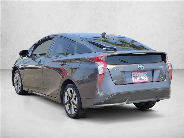 Used 2017 Toyota Prius Four Touring w/ Preferred Accessory Package FWD image 8