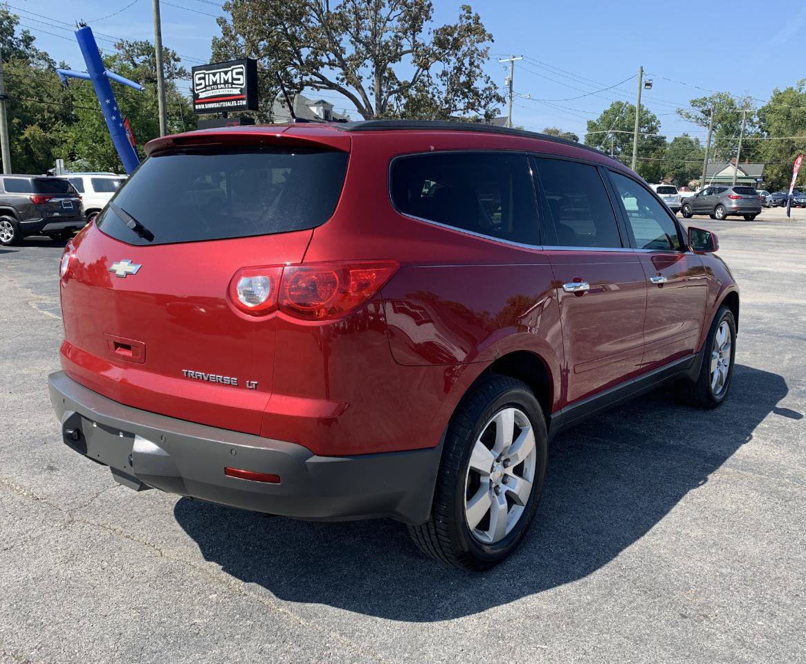 Used 2012 Chevrolet Traverse LT w/ All-Star Edition FWD image 5