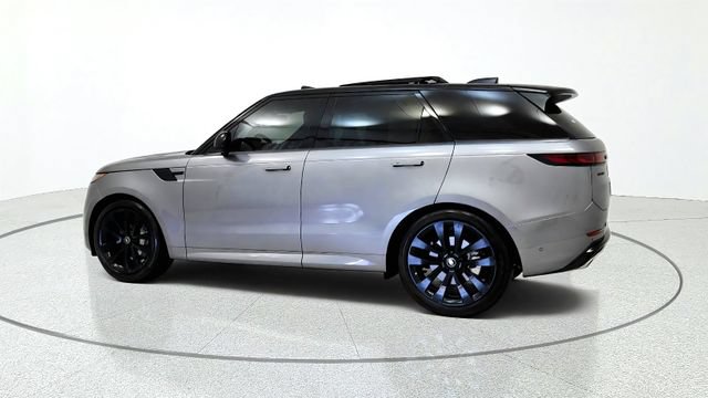 Used 2025 Land Rover Range Rover Sport Dynamic SE AWD/4WD image 6
