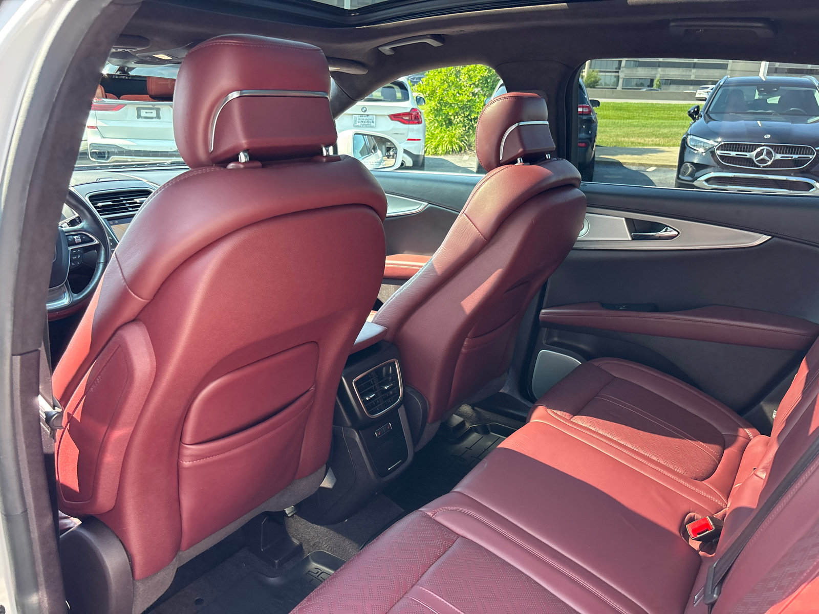 Certified 2020 Lincoln Nautilus Black Label w/ Class II Trailer Tow Package AWD/4WD image 26