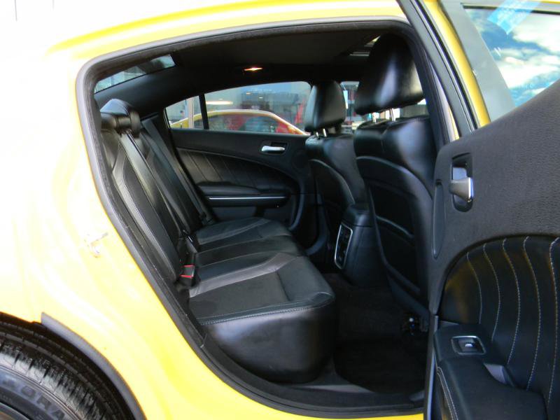 Used 2017 Dodge Charger SXT w/ AWD Plus Group image 13